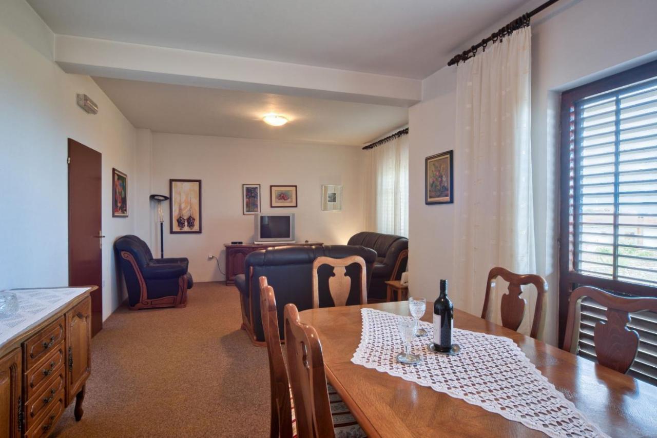 Bor - The Entire Home With Sea View Улцин Екстериор снимка