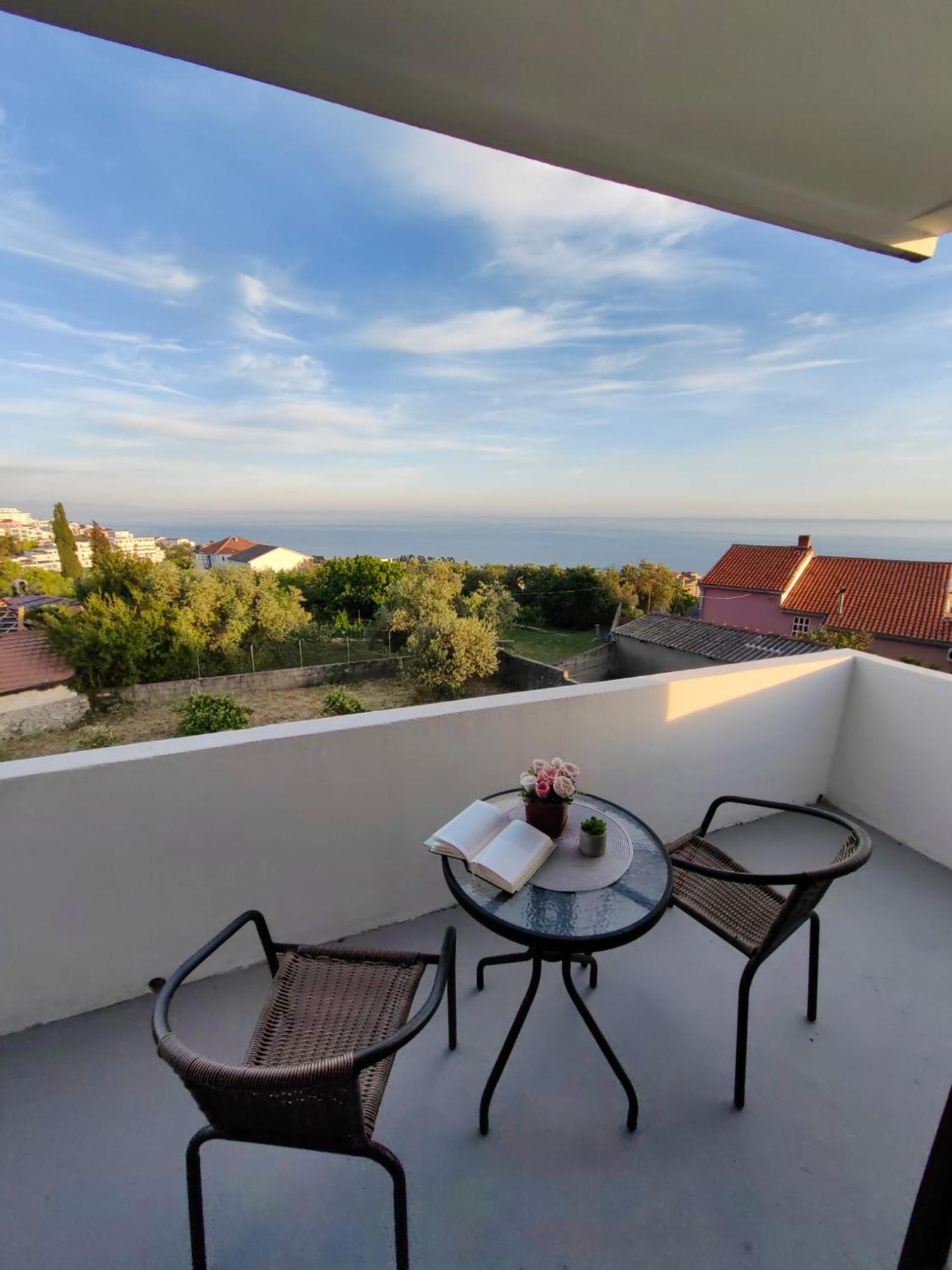 Bor - The Entire Home With Sea View Улцин Екстериор снимка