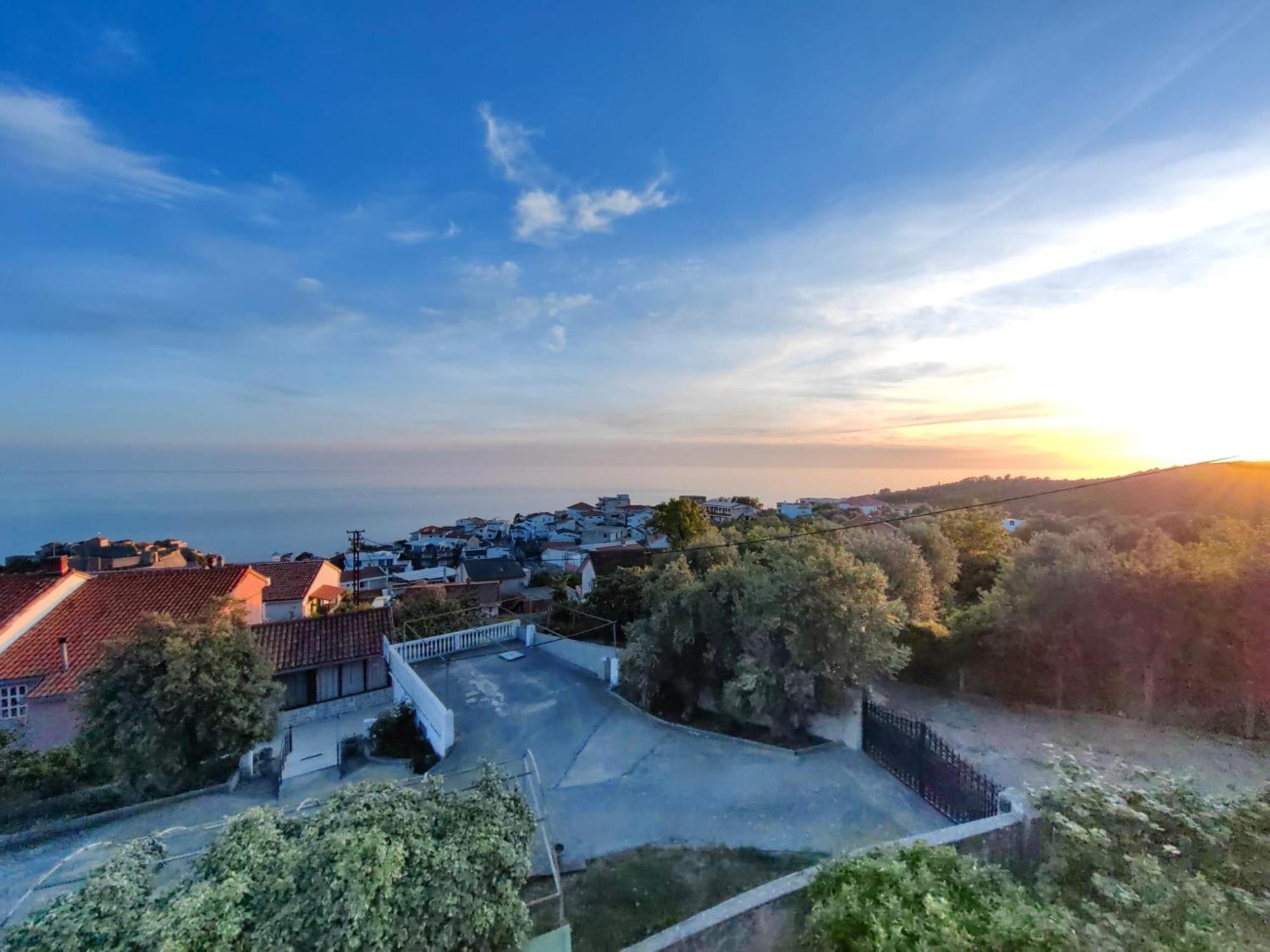 Bor - The Entire Home With Sea View Улцин Екстериор снимка